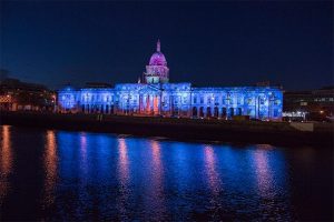Projection on the Custom House